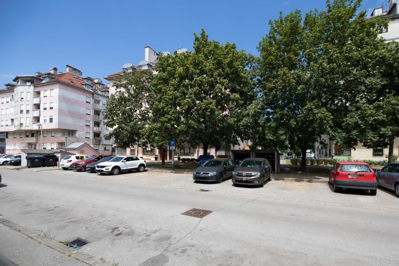 Apartamento Iva Zagreb Exterior foto